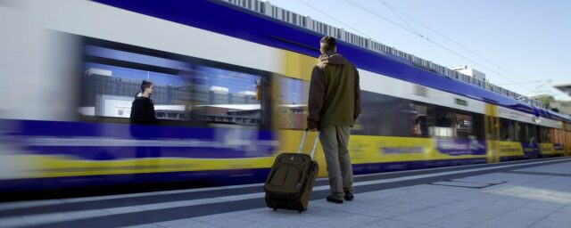 entreprise-ferroviaire- transport, voyageurs-transdev-mobilité